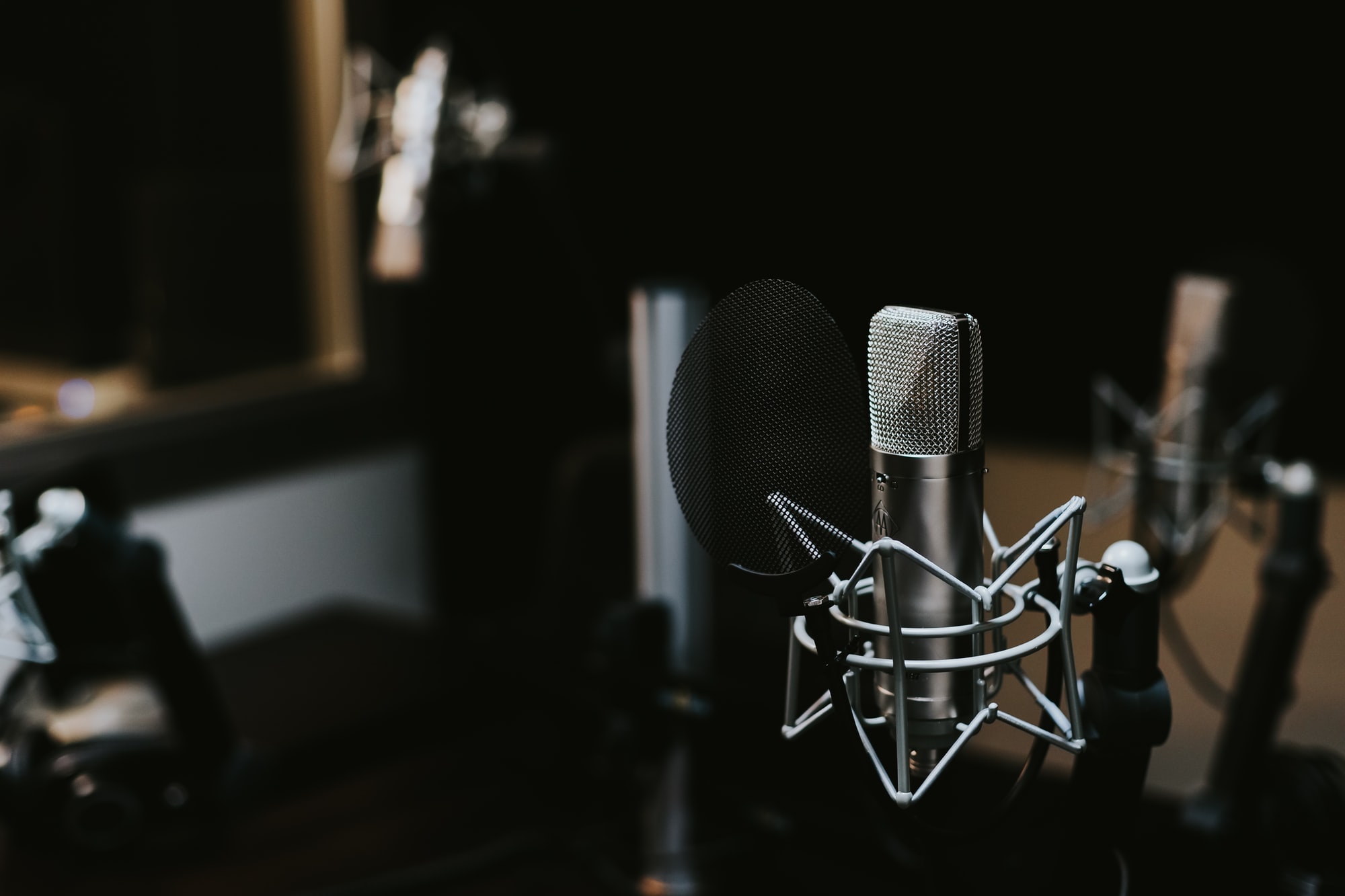 5 Ways to Leverage Podcasts to Accelerate your Business Growth